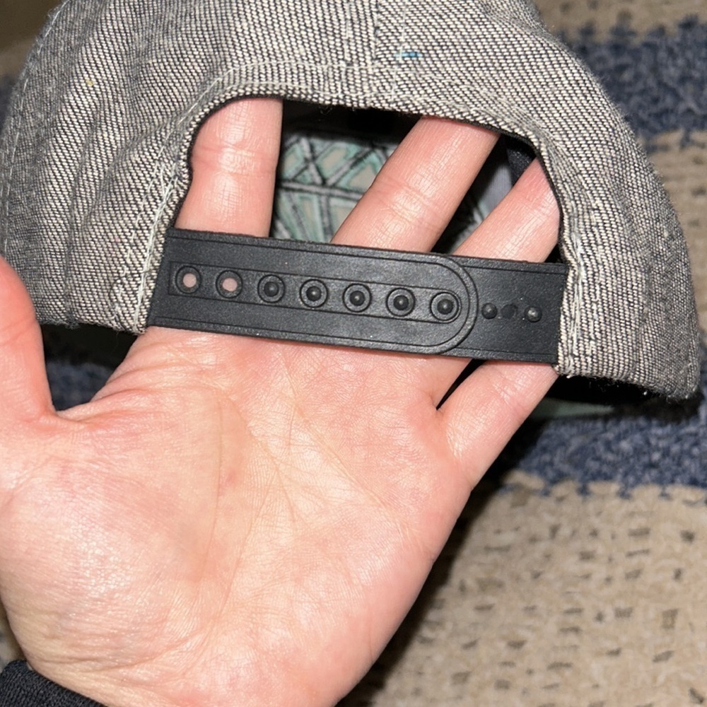 ❤️2/$15 DIAMOND 2000’s Y2K GREY BLUE SNAP BACK HAT CAP - Picture 3 of 5